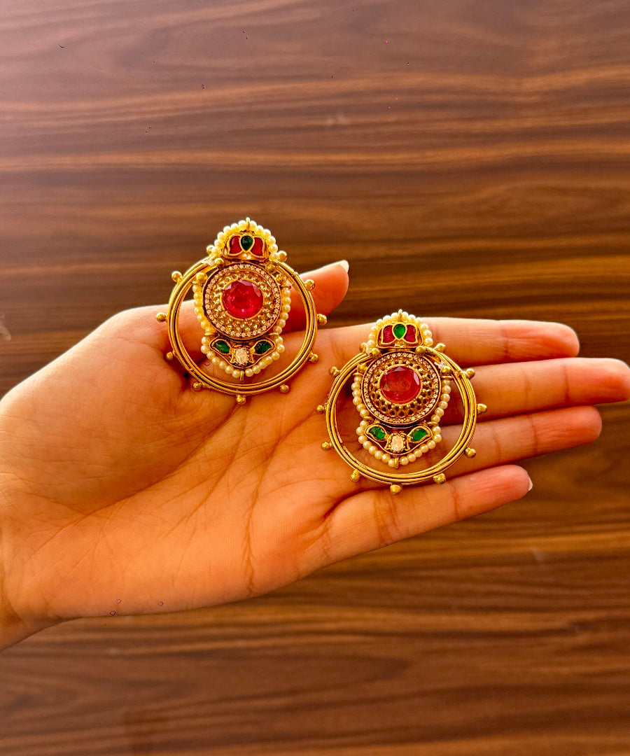 Elnaaz