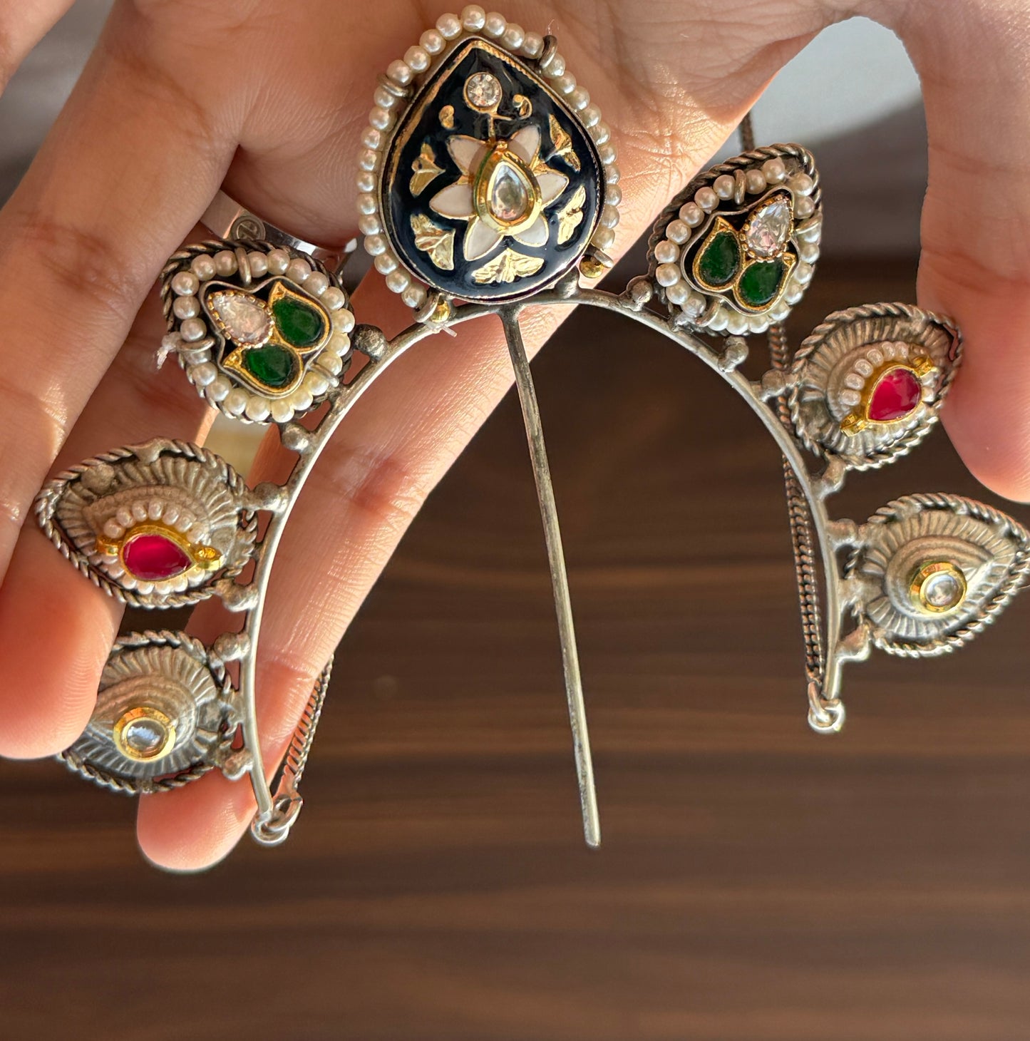 Gulbaahar Crown
