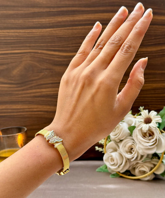 Gold Bolo Bracelet 10.0