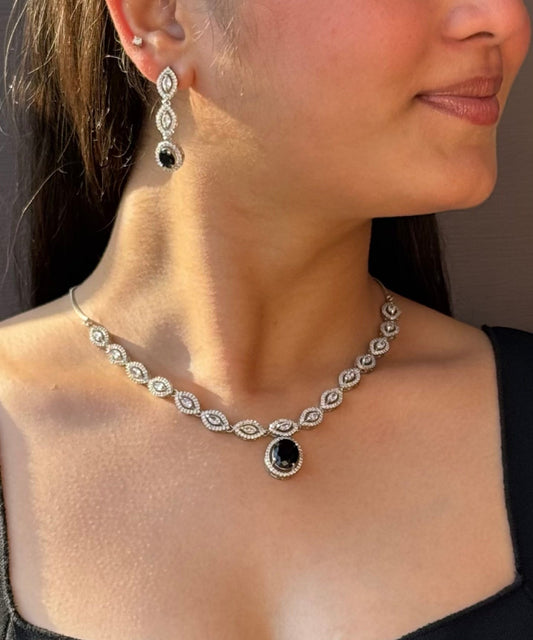 Daisy Necklace