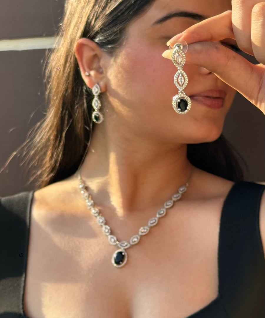 Daisy Necklace