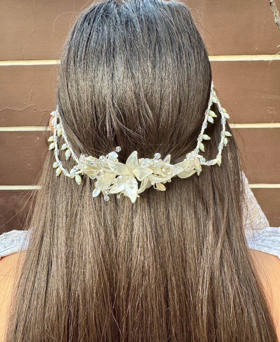 Vanshika Floral Veni