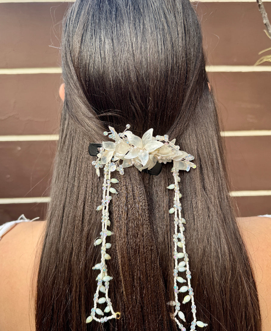 Vanshika Floral Veni